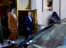 العرب، نزدیک به ریاض: قطر تلاش می کند تا به جای عمان بین ایران و آمریکا میانجیگری کند