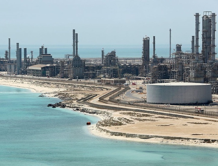 پایان عصر طلایی تولید کنندگان نفت ،روزهای خوش دولت های عرب خلیج فارس رو به پایان است؟