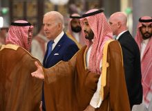 دموکرات‌ها خواستار خروج نظامیان آمریکایی از عربستان و امارات شدند