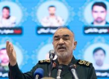 سرلشکر سلامی: دشمن با صرف همه اندوخته‌های خود نتوانست ملت ایران را شکست دهد