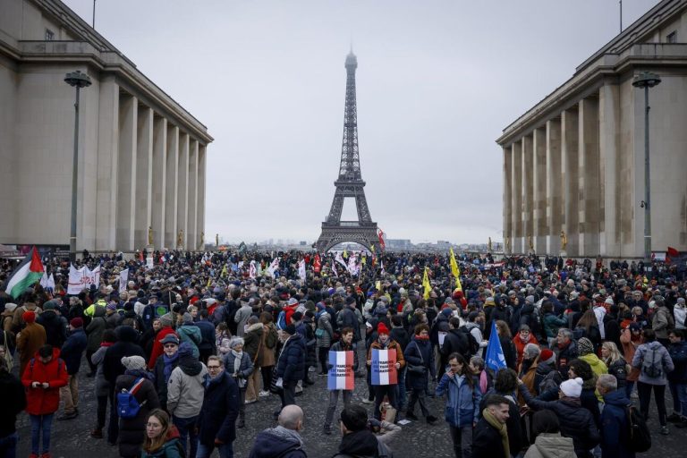 فرانسه در انتظار تحولات بزرگ سیاسی