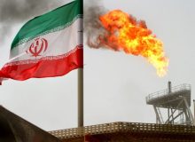 بلومبرگ: احتمالاً بایدن تحریم‌های نفتی ایران را اجرا نخواهد کرد