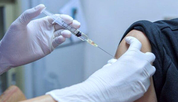 آیا تزریق واکسن کووید منجر به ابتلا به کرونا می شود؟