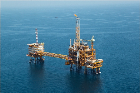 افزایش ۳.۶ میلیون بشکه ای تولید سالانه نفت ایران در خلیج فارس