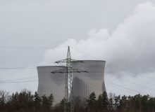یک بام و دوهوای آمریکا درمورد صنعت هسته ای؛ ضروری برای خود، ممنوع برای دیگران