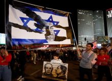 بی اعتمادی صهیونیست‌ها به وعده‌های نتانیاهو؛ تظاهرات ادامه دارد