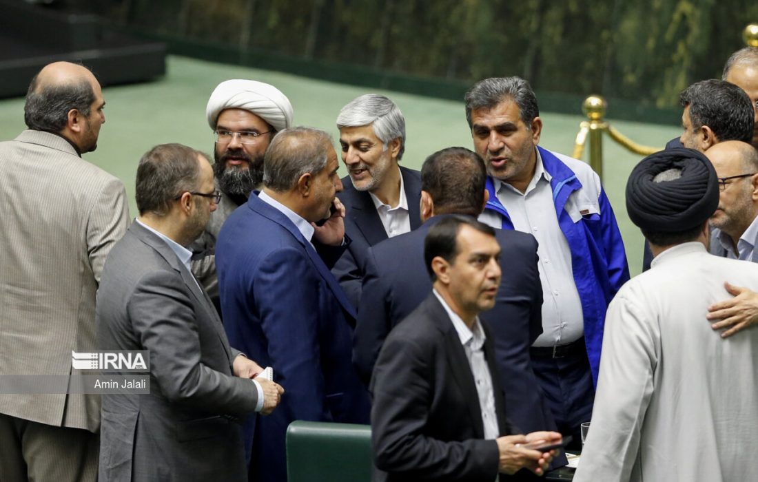 «هاشمی» وزیر ورزش و جوانان شد